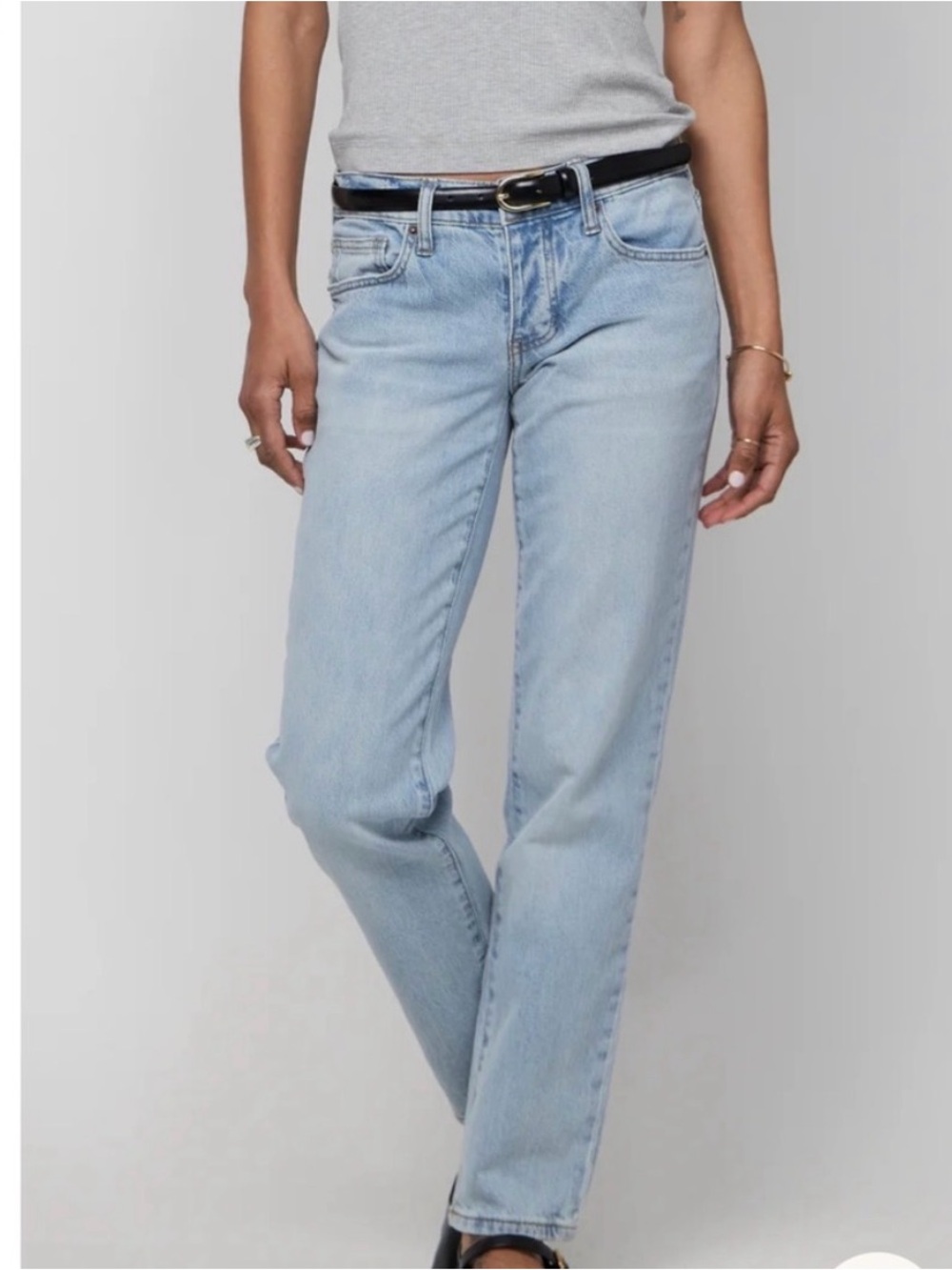 Oliver Logan Straight-Leg Women’s Jeans in Light Blue petite